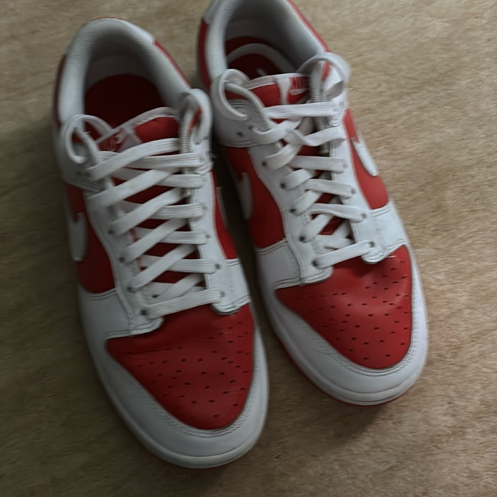 Red and white dunks. Worn a couple times but great condition